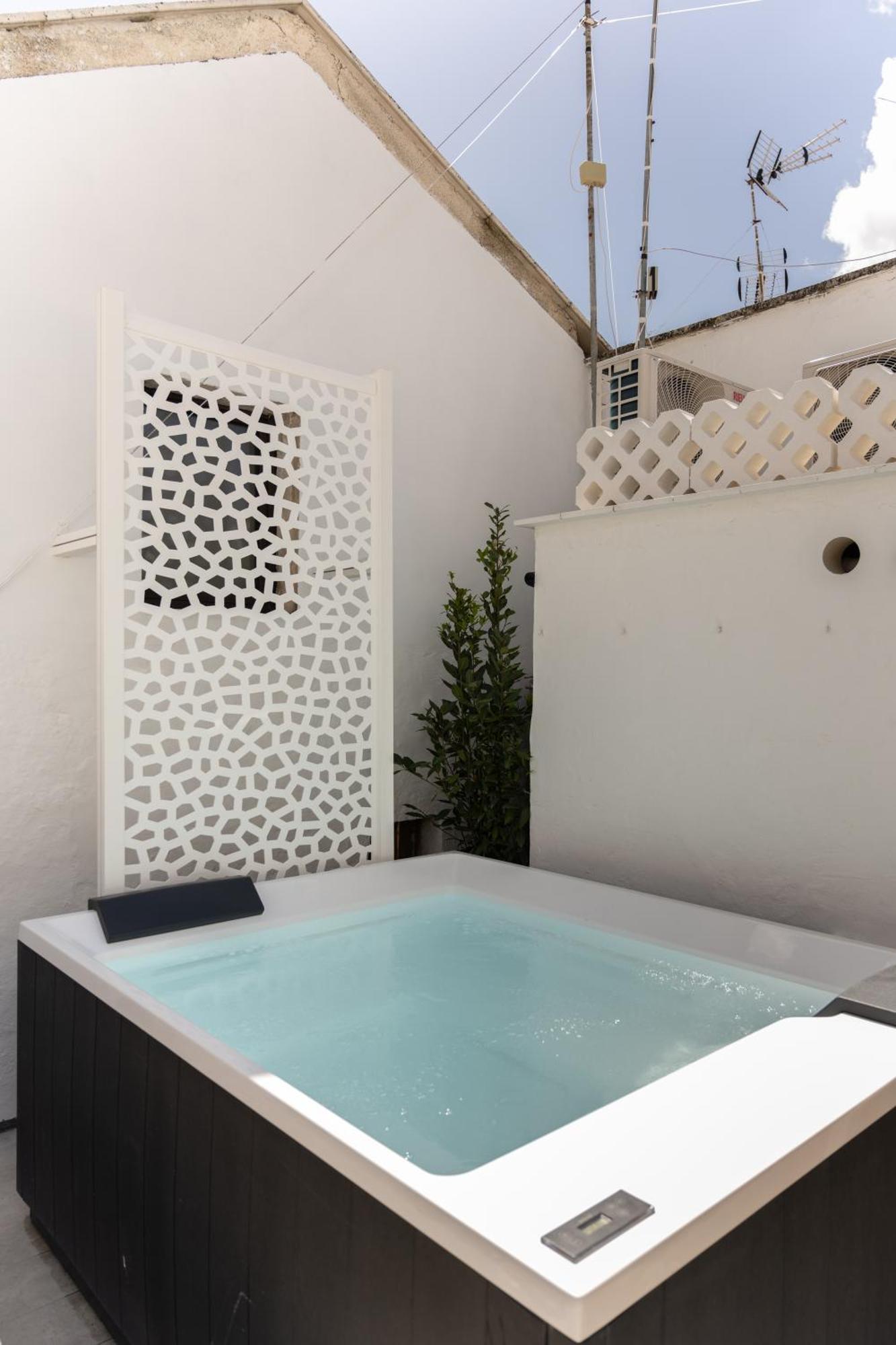 La Chianca - Suits & Apartments ปูติญญาโน ภายนอก รูปภาพ